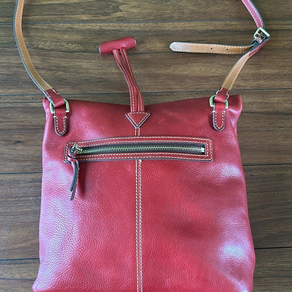 🔴🔴Vintage Dooney and Bourke Leather Crossbody Handbag🔴🔴 - Picture 8 of 13